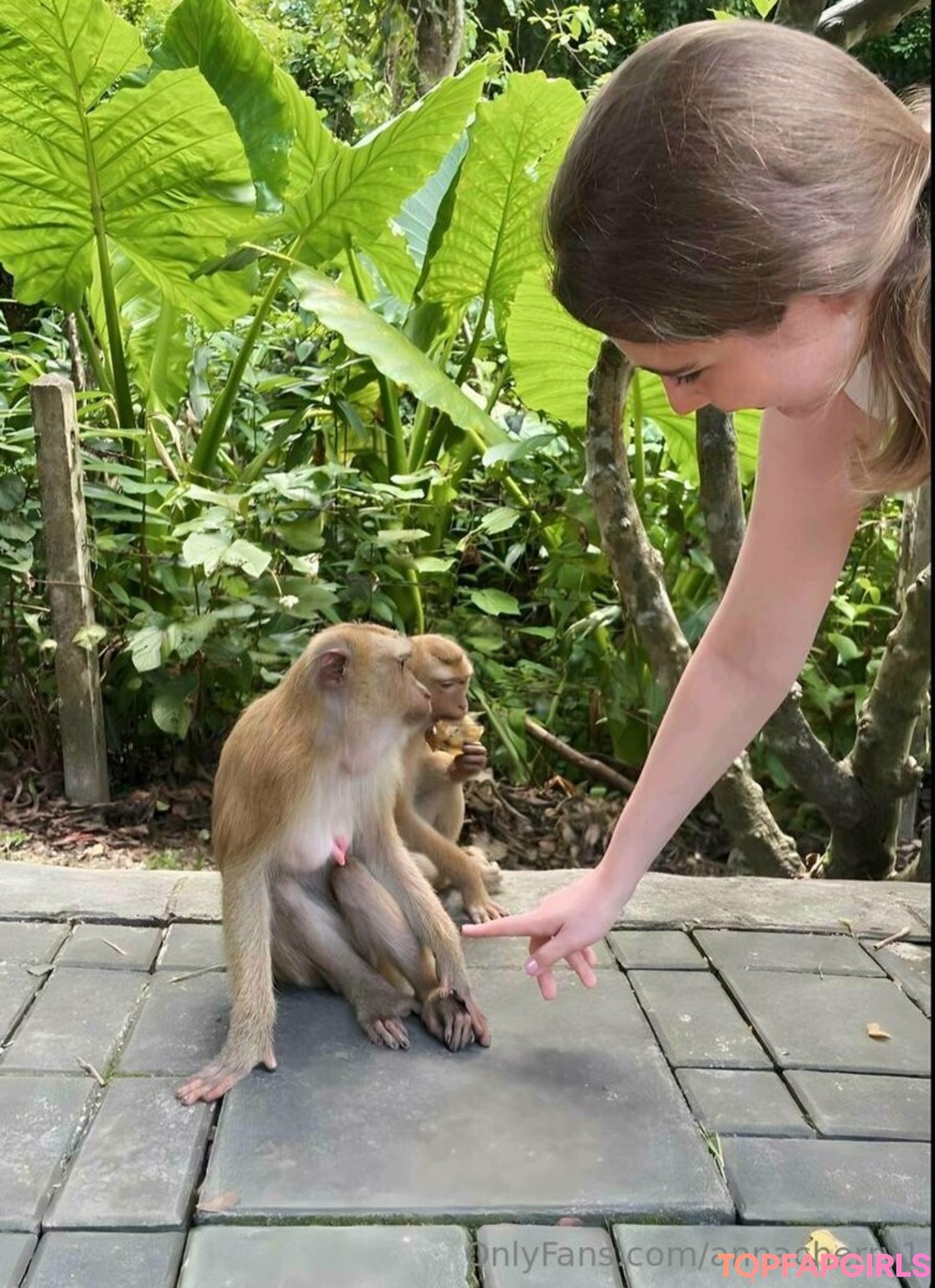 Foto desnuda filtrada de OnlyFans de Annacherry1 #99 Foto desnuda filtrada de OnlyFans de Annacherry1 #99