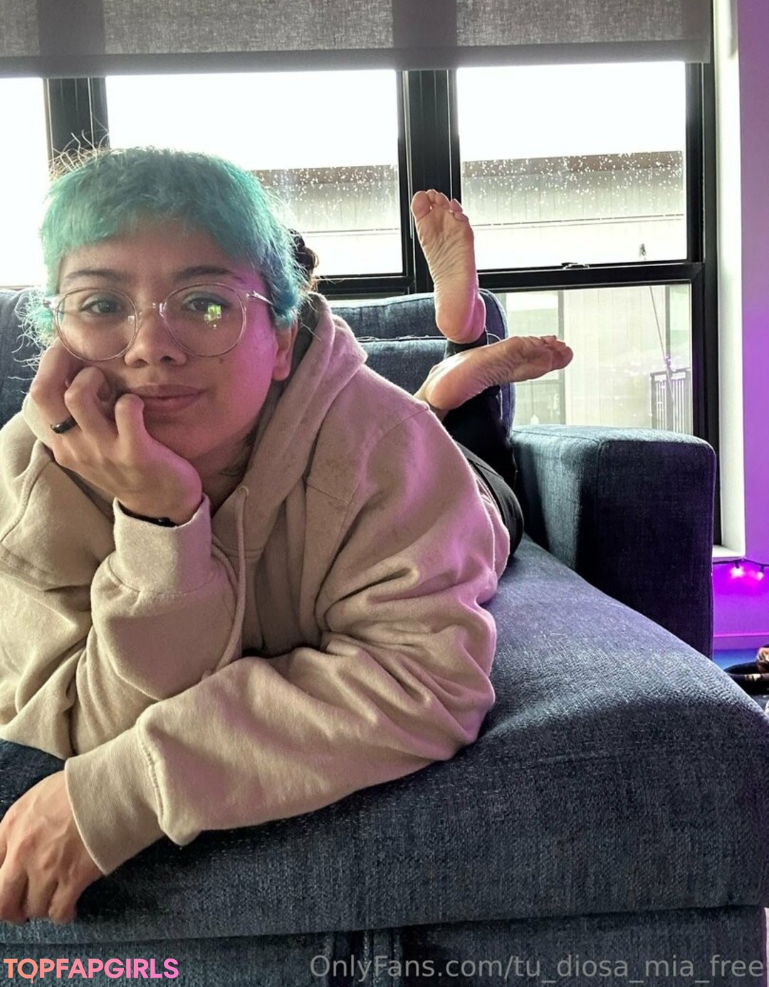 Foto desnuda filtrada de OnlyFans de Tudiosamiafree #40 Foto desnuda filtrada de OnlyFans de Tudiosamiafree #40