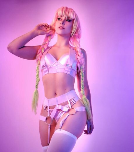 Satiella Cosplay