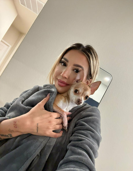 Xohollypaige