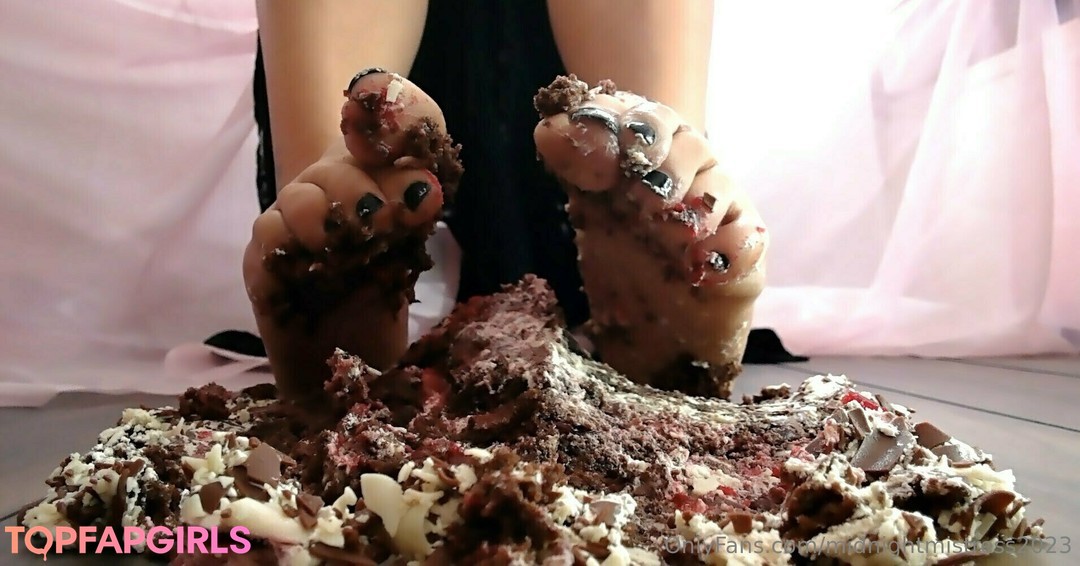 Foto desnuda filtrada de OnlyFans de Midnightmistress2023 #34 Foto desnuda filtrada de OnlyFans de Midnightmistress2023 #34