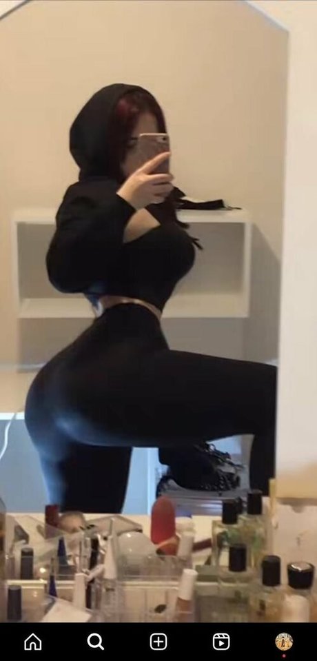 Foto desnuda filtrada de OnlyFans de Nehir Sar