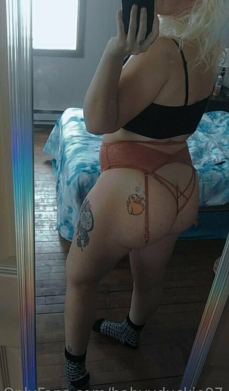 Babyyduckie97