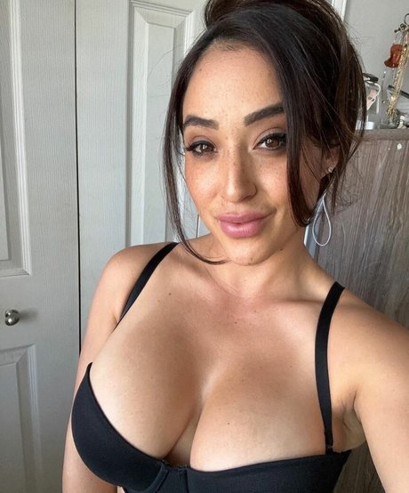 Nursekarinatv