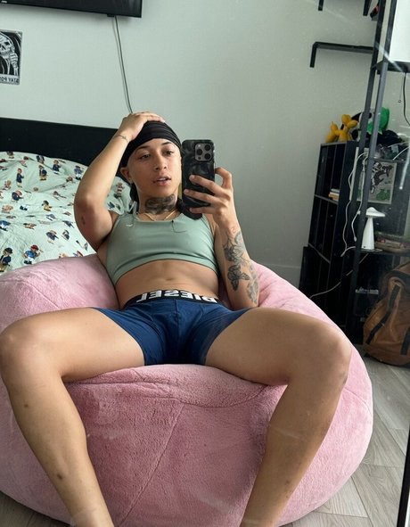 Foto desnuda filtrada de OnlyFans de Sixtyb1