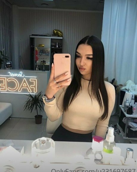 Foto desnuda filtrada de OnlyFans de Dollyreed