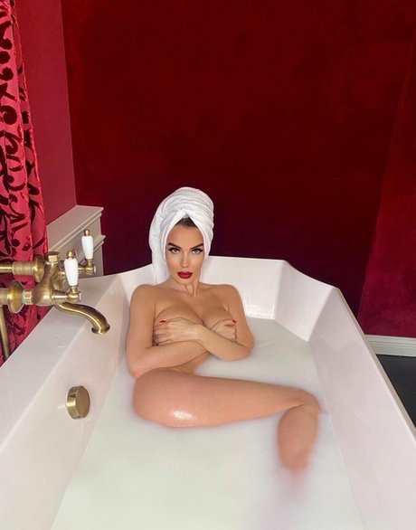 Mistress Ultraviolence