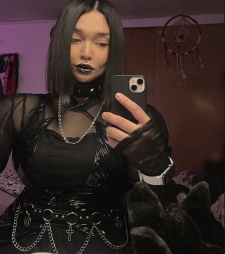 Nicolebrutality