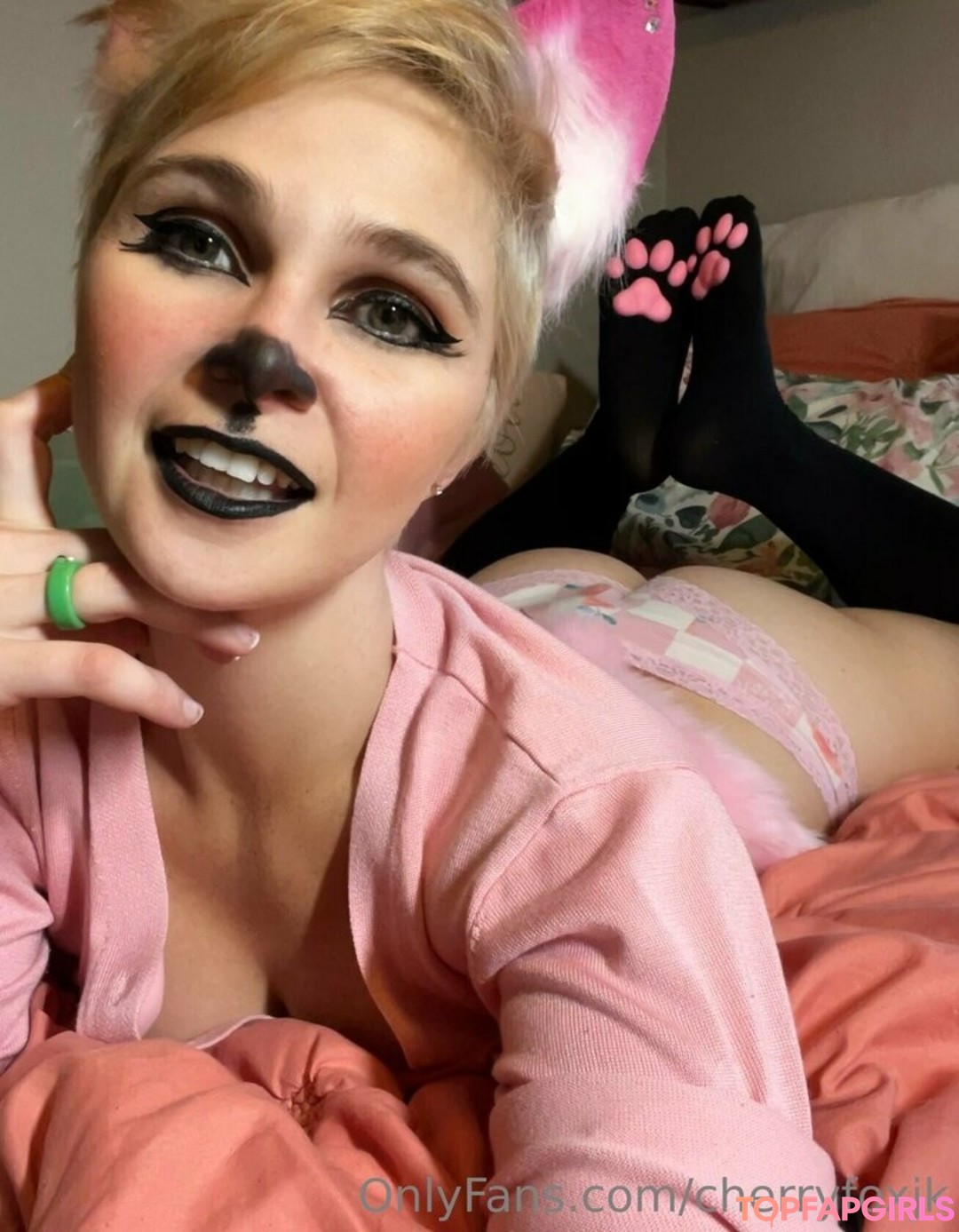 Foto desnuda filtrada de OnlyFans de Cherryfoxjk #36 Foto desnuda filtrada de OnlyFans de Cherryfoxjk #36