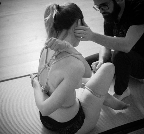 Trenzaloreshibari