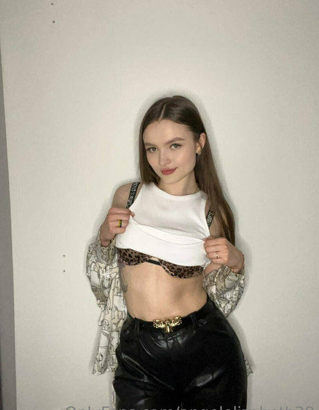 Angelelizabeth28