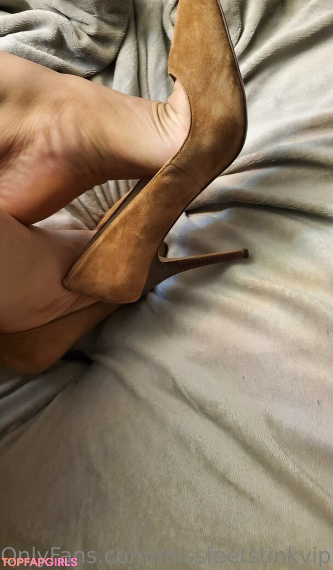 Foto desnuda filtrada de OnlyFans de Missfeetstinkvip #18 Foto desnuda filtrada de OnlyFans de Missfeetstinkvip #18