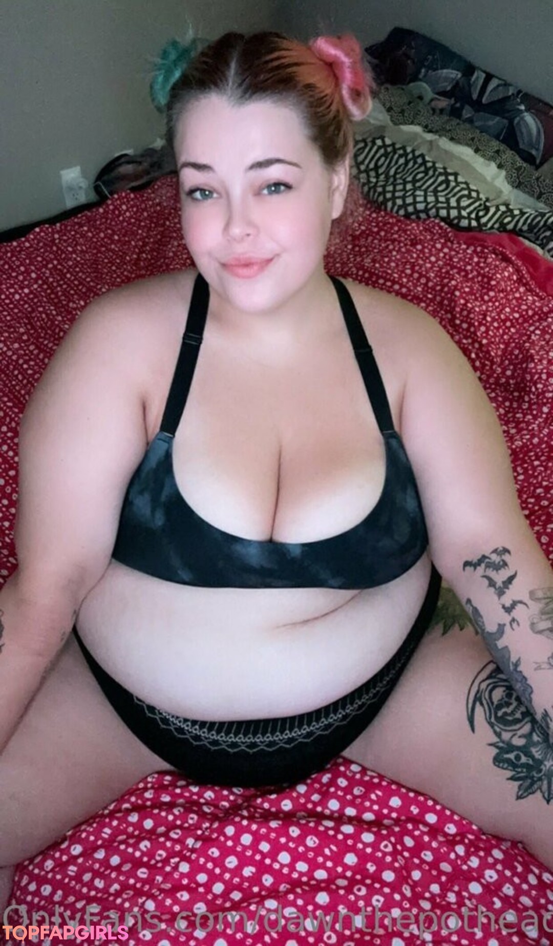 Foto desnuda filtrada de OnlyFans de Dawnthepothead #34 Foto desnuda filtrada de OnlyFans de Dawnthepothead #34