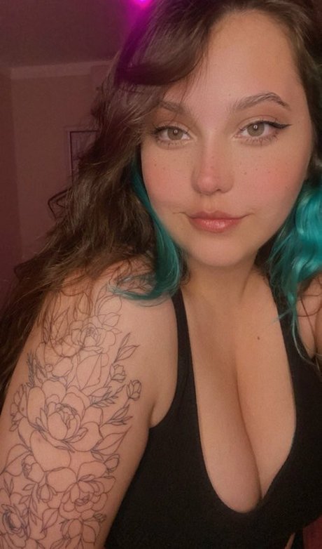 Foto desnuda filtrada de OnlyFans de Red Mariana