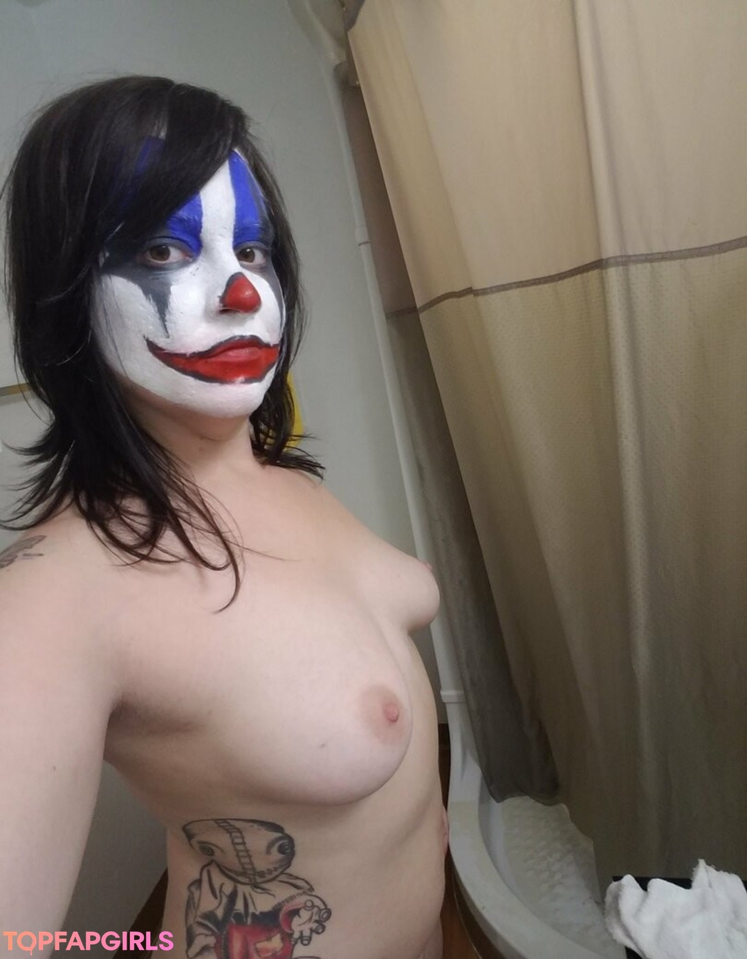 Foto desnuda filtrada de OnlyFans de Risenfeinics #64 Foto desnuda filtrada de OnlyFans de Risenfeinics #64