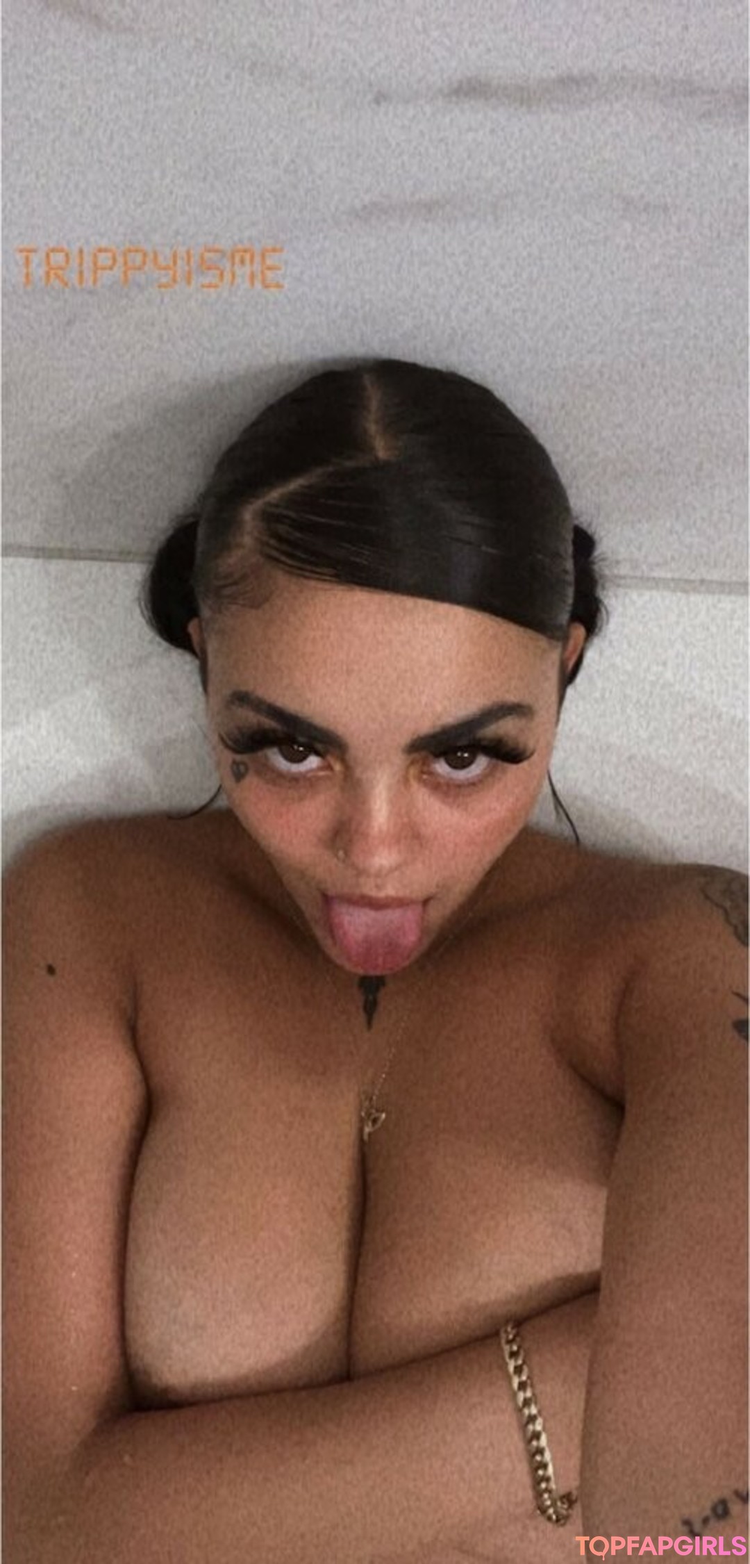 Foto desnuda filtrada de OnlyFans de Trippyisme #38 Foto desnuda filtrada de OnlyFans de Trippyisme #38