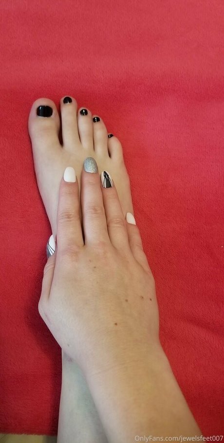Foto desnuda filtrada de OnlyFans de Skylarjewel007
