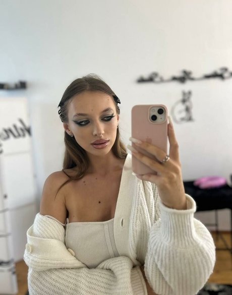 Sofibloom1