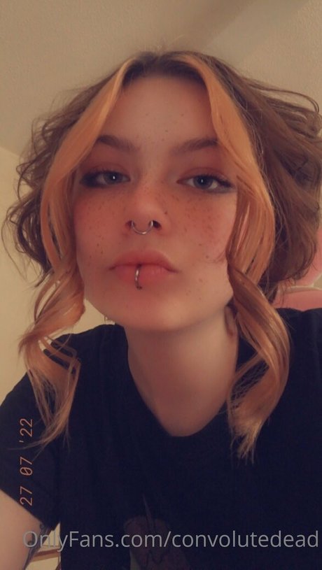 Convolutedead