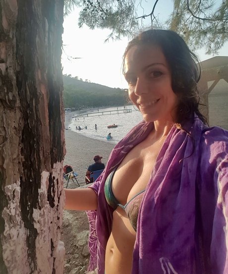 Karolin Fiekci