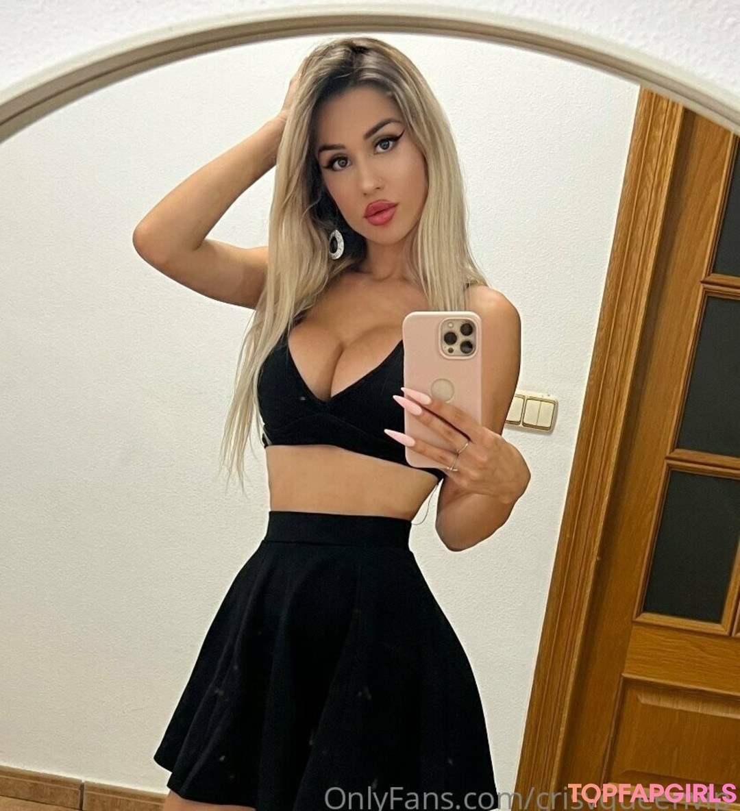 Foto desnuda filtrada de OnlyFans de Crisvqueen #21 Foto desnuda filtrada de OnlyFans de Crisvqueen #21