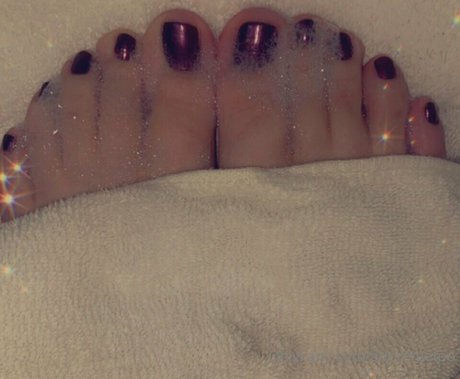 Foto desnuda filtrada de OnlyFans de Adoremetoo