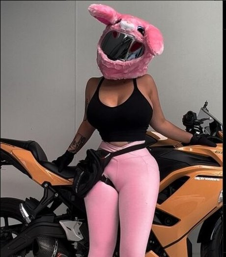 Foto desnuda filtrada de OnlyFans de Kwickasfuki