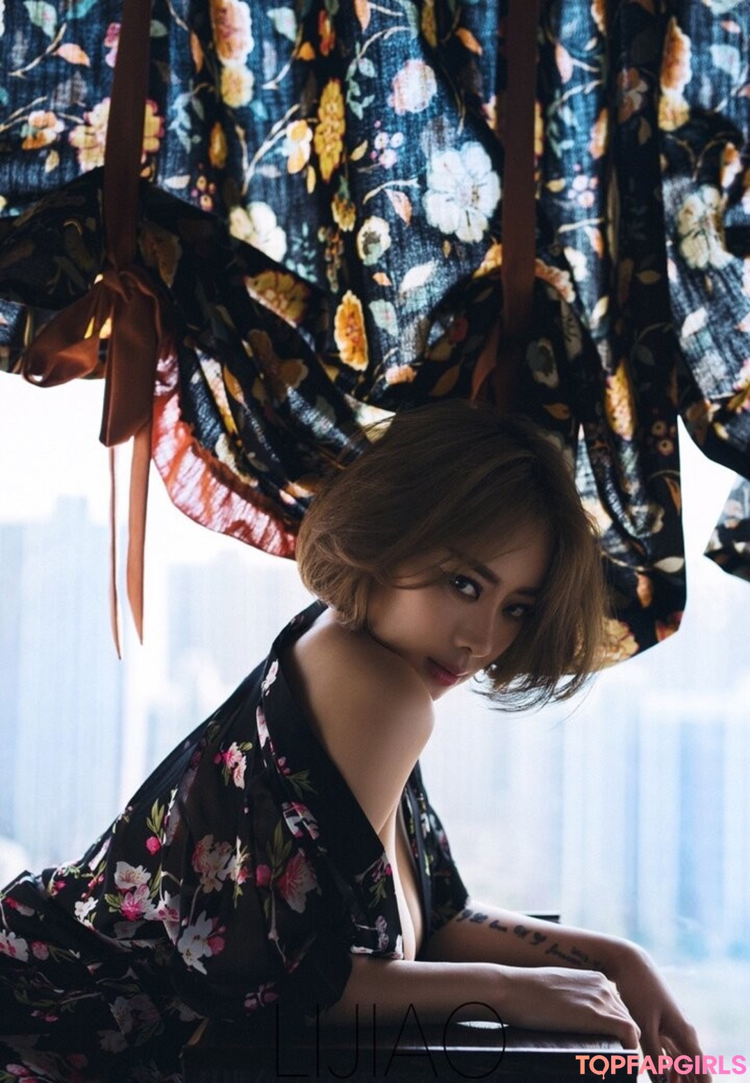 Foto desnuda filtrada de OnlyFans de Tianxiaomie520 #39 Foto desnuda filtrada de OnlyFans de Tianxiaomie520 #39