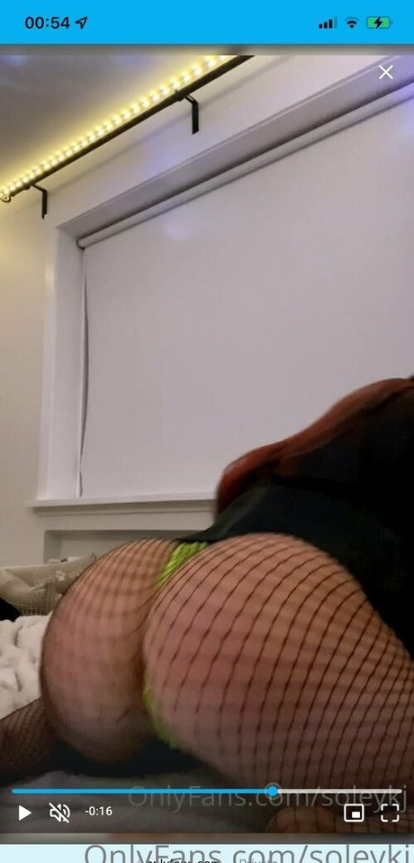 Foto desnuda filtrada de OnlyFans de Juicyicelandicbooty