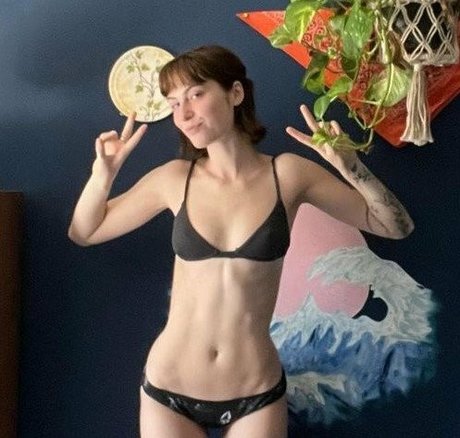Foto desnuda filtrada de OnlyFans de Scrotegirl