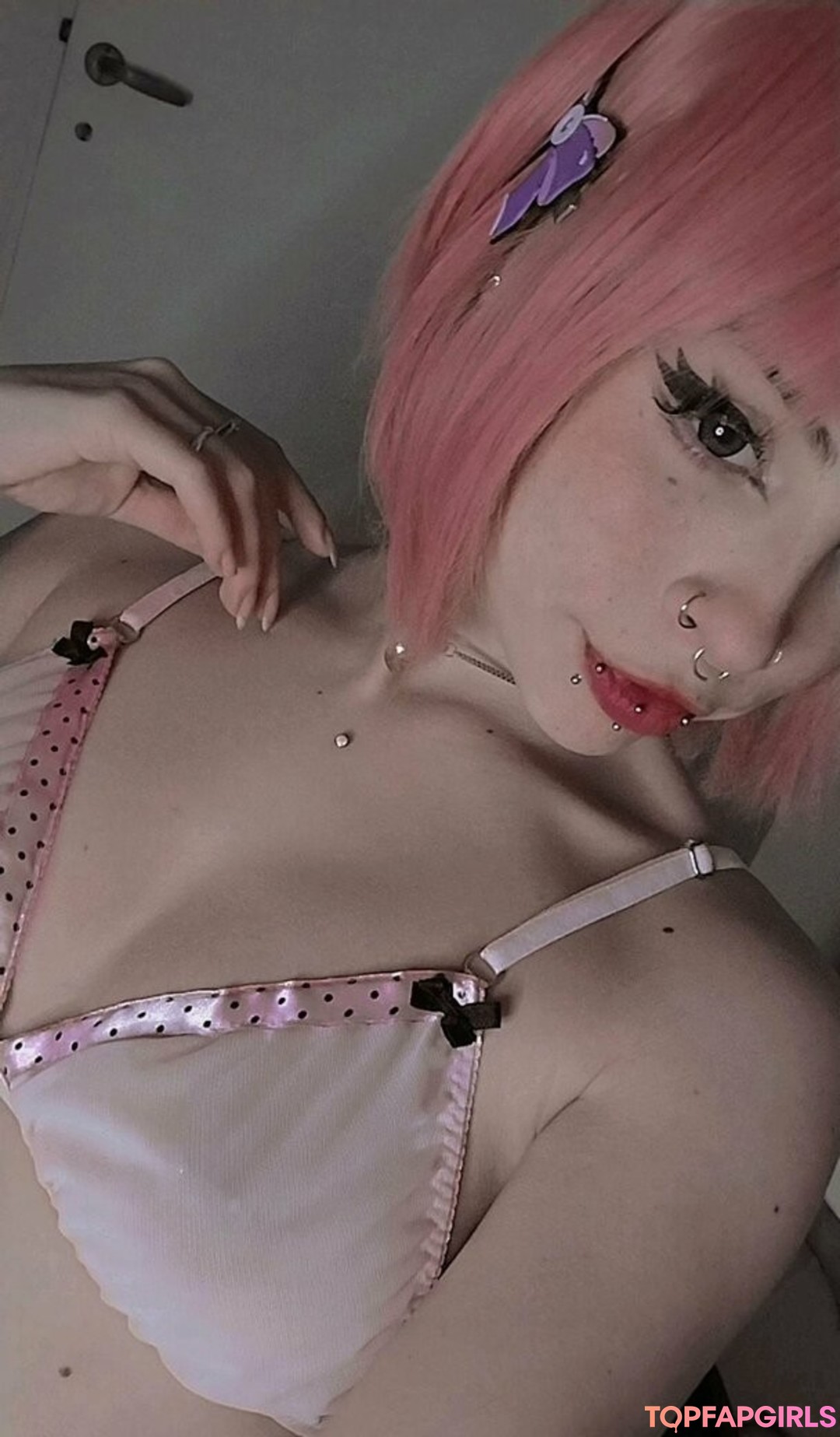 Foto desnuda filtrada de OnlyFans de Nanap3trova #9 Foto desnuda filtrada de OnlyFans de Nanap3trova #9