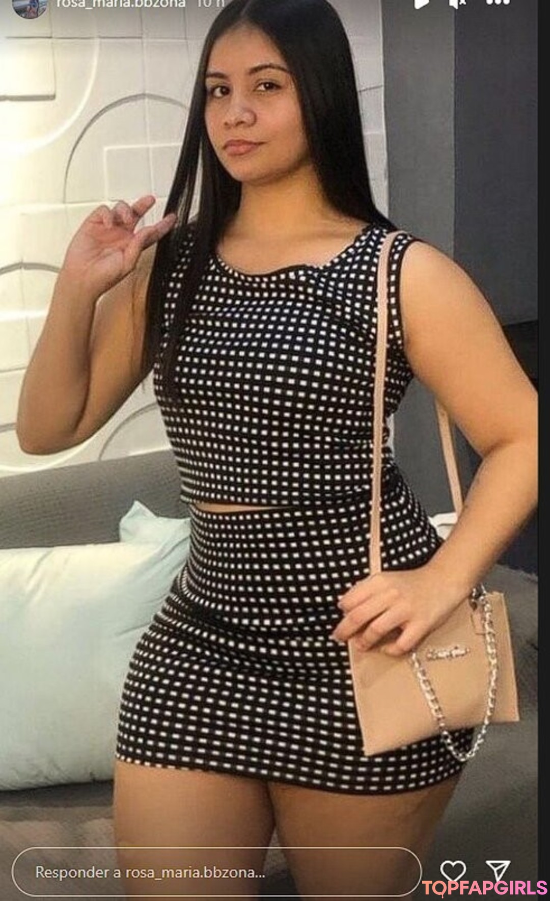 Foto desnuda filtrada de OnlyFans de Rosa Maria #3 Foto desnuda filtrada de OnlyFans de Rosa Maria #3