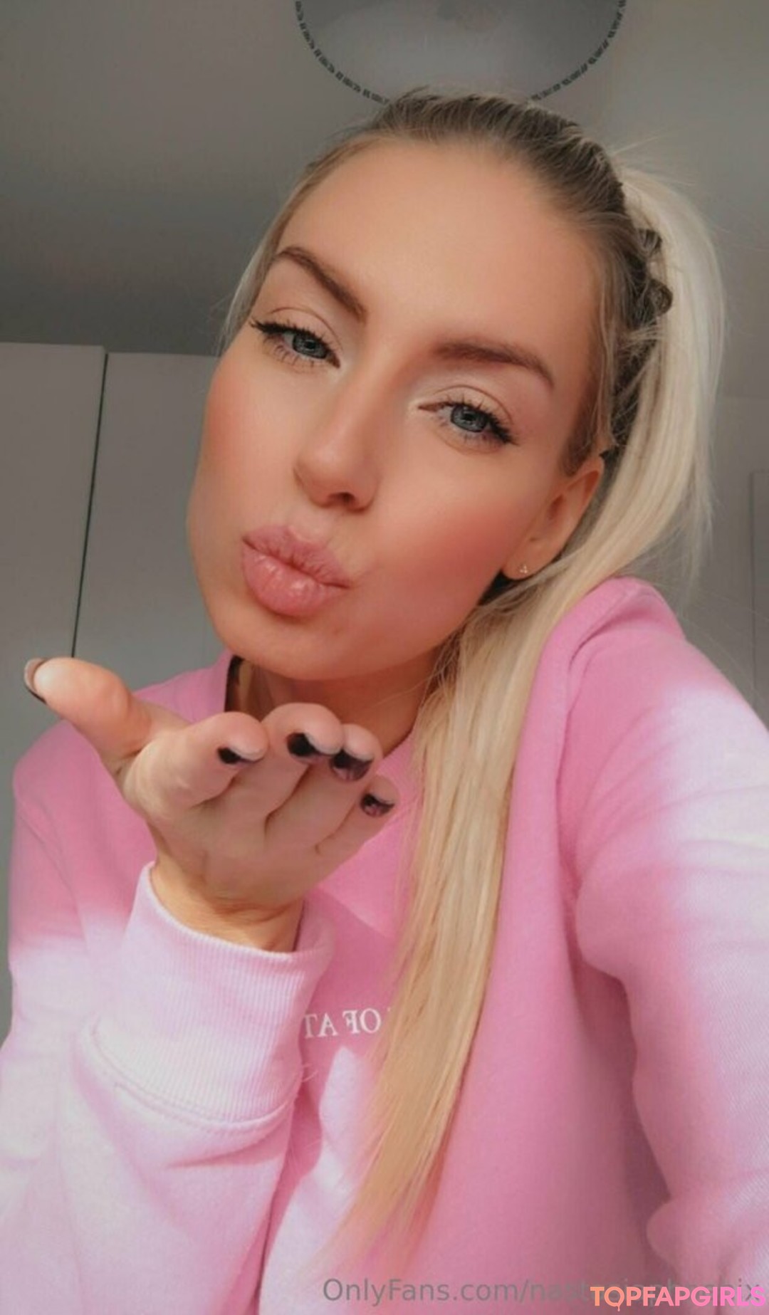 Foto desnuda filtrada de OnlyFans de Nastasiaphoenix #49 Foto desnuda filtrada de OnlyFans de Nastasiaphoenix #49