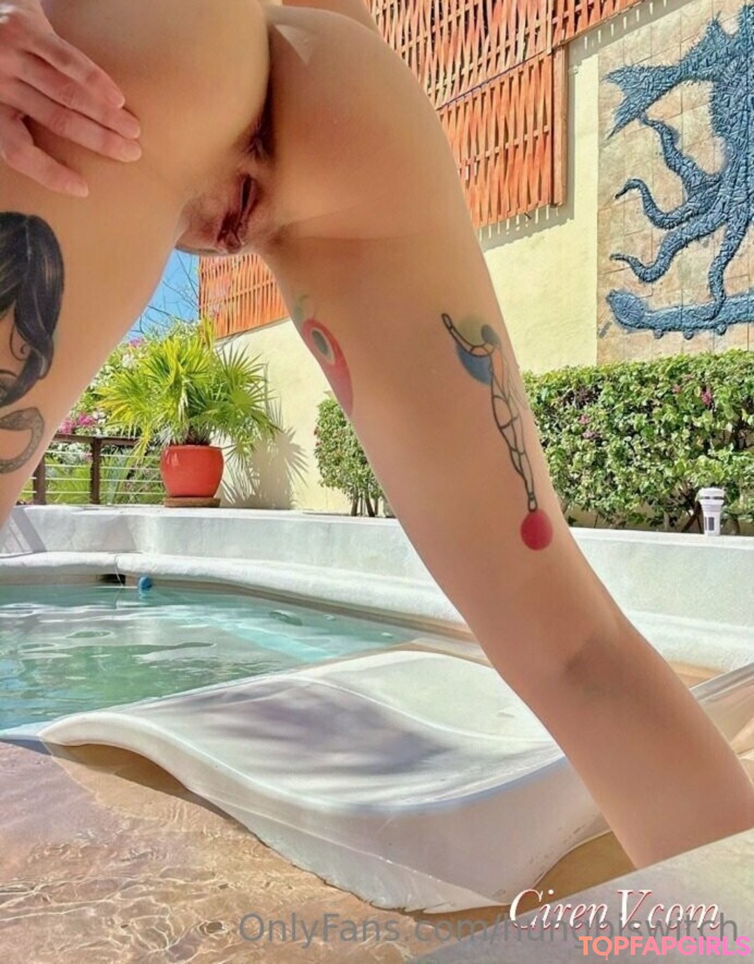 Foto desnuda filtrada de OnlyFans de Hungbiswitch #10 Foto desnuda filtrada de OnlyFans de Hungbiswitch #10