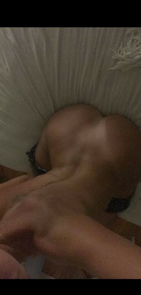 Foto desnuda filtrada de OnlyFans de Jessthejawn
