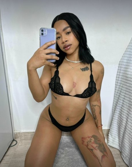 Foto desnuda filtrada de OnlyFans de Luluheart