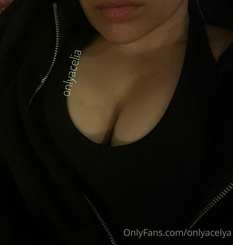 Foto desnuda filtrada de OnlyFans de Onlyacelya