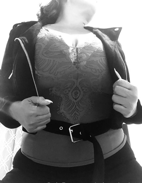Foto desnuda filtrada de OnlyFans de Mirandaplant