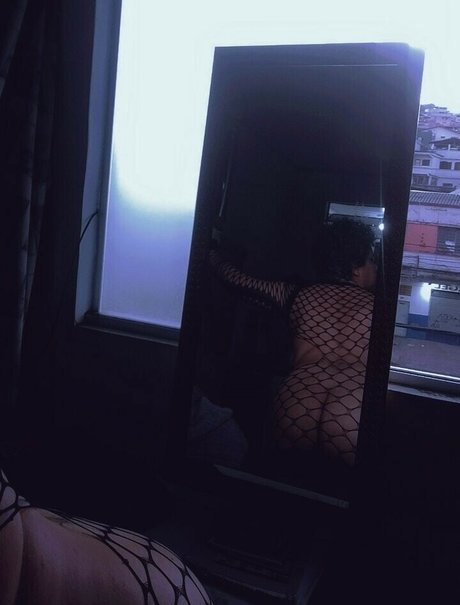 Foto desnuda filtrada de OnlyFans de Sasha Morei