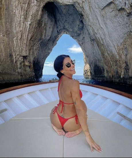 Vania Bludau