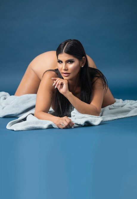 Foto desnuda filtrada de OnlyFans de Mailyn Fernandez