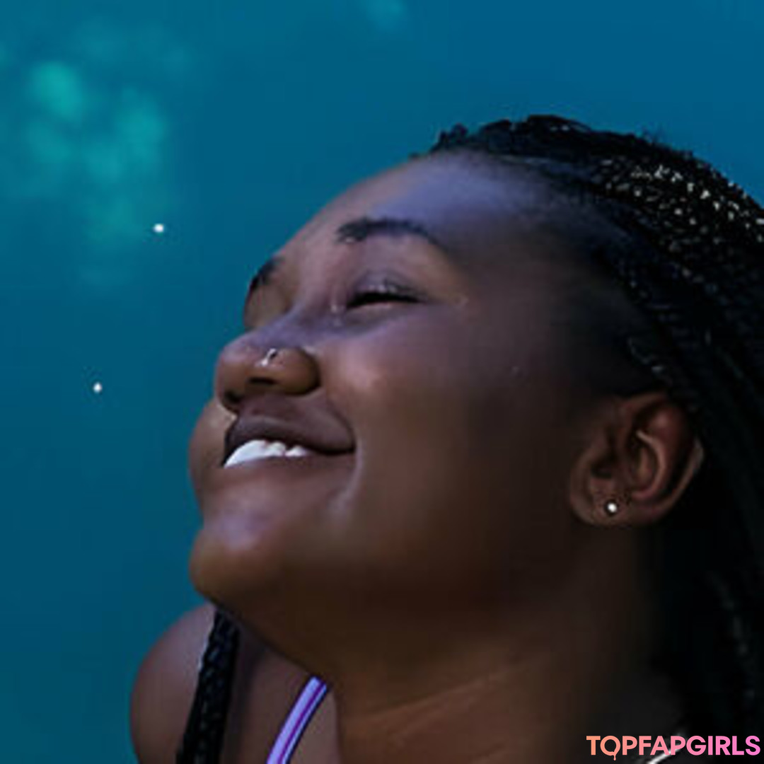 Foto desnuda filtrada de OnlyFans de Sarah Aline #20 Foto desnuda filtrada de OnlyFans de Sarah Aline #20