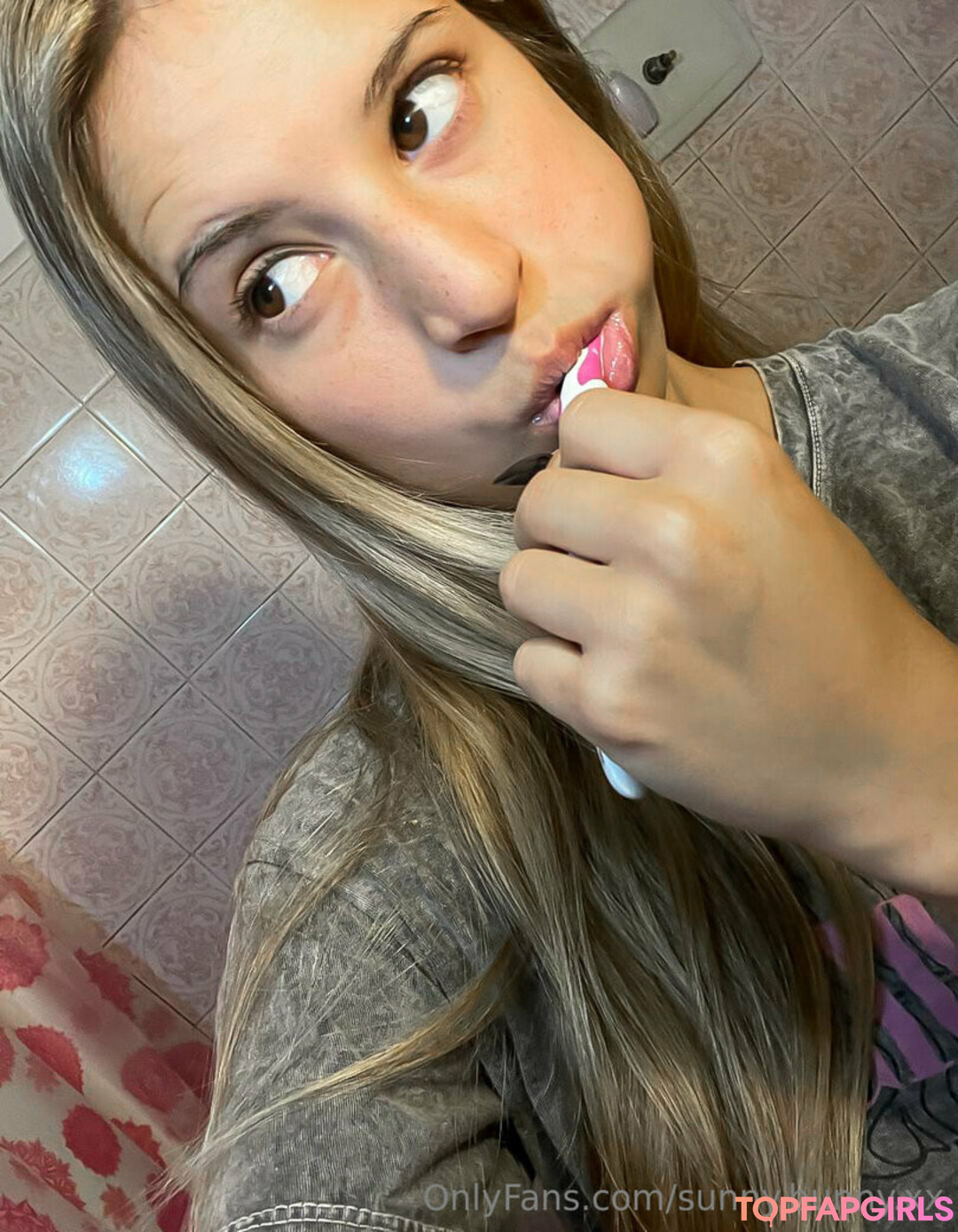 Foto desnuda filtrada de OnlyFans de Sunnybunnyxx #27 Foto desnuda filtrada de OnlyFans de Sunnybunnyxx #27