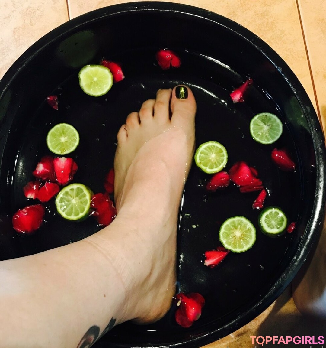 Foto desnuda filtrada de OnlyFans de Madammuriel #14 Foto desnuda filtrada de OnlyFans de Madammuriel #14