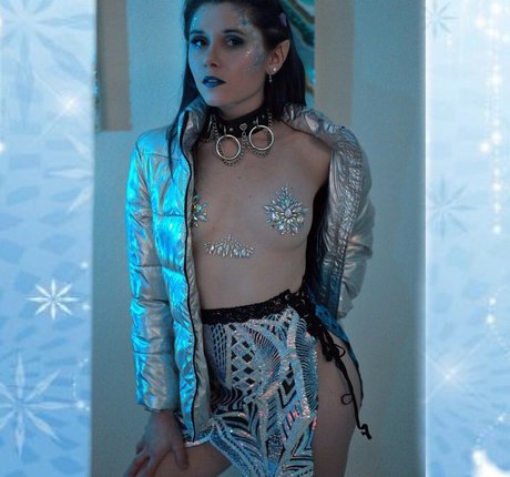 Foto desnuda filtrada de OnlyFans de Hoopingmeow