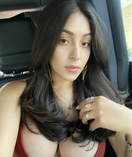Bombassdeisy