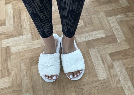 Foto desnuda filtrada de OnlyFans de Perfectteenfeet