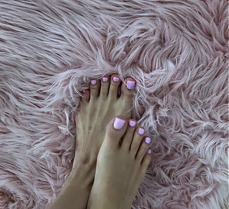 Perfectteenfeet