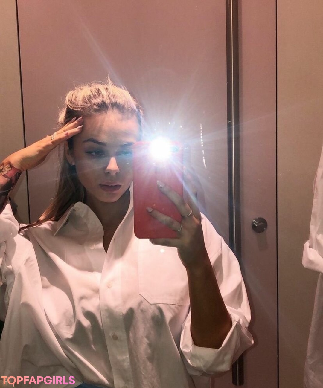 Foto desnuda filtrada de OnlyFans de Angelika Kramer #3 Foto desnuda filtrada de OnlyFans de Angelika Kramer #3