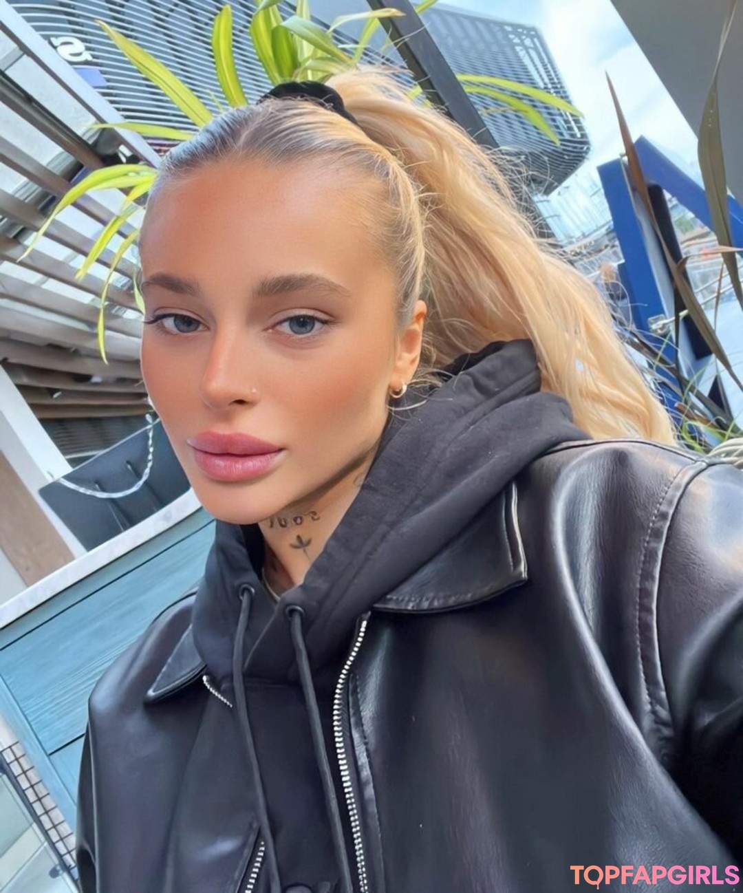 Foto desnuda filtrada de OnlyFans de Angelika Kramer #40 Foto desnuda filtrada de OnlyFans de Angelika Kramer #40